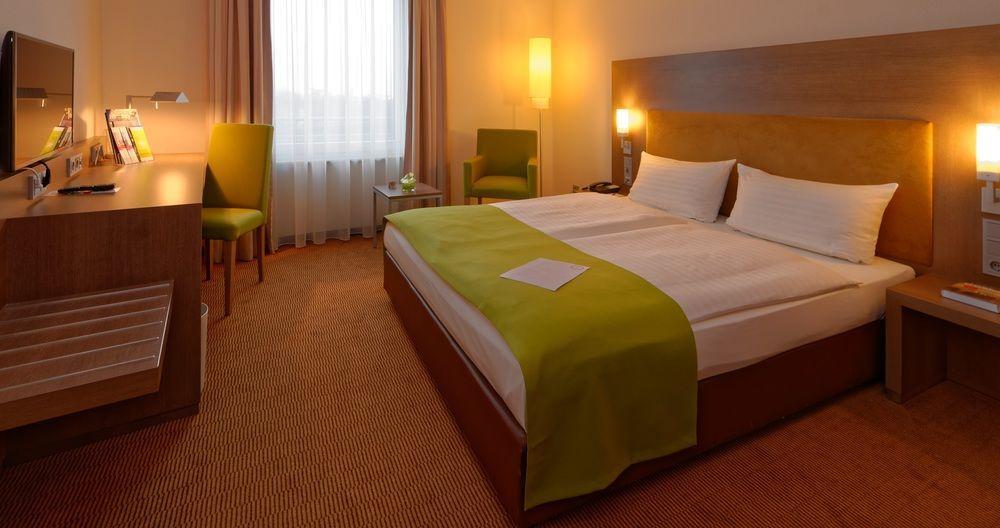 Intercityhotel מיינץ מראה חיצוני תמונה