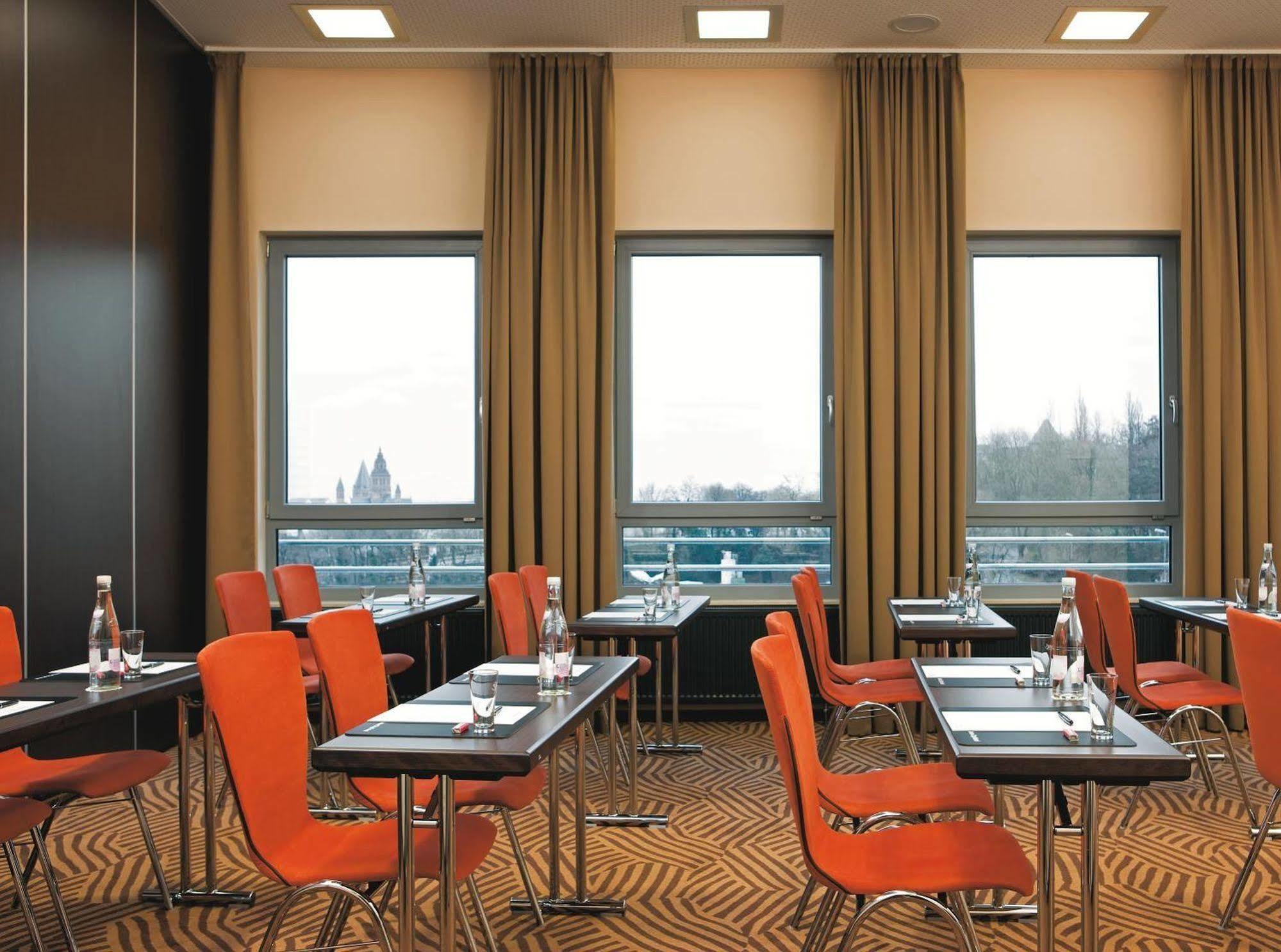 Intercityhotel מיינץ מראה חיצוני תמונה